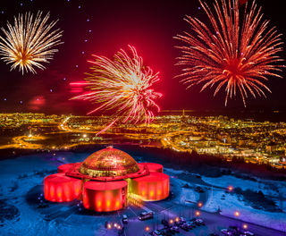 iceland reykjavik new year fireworks over perlan rth