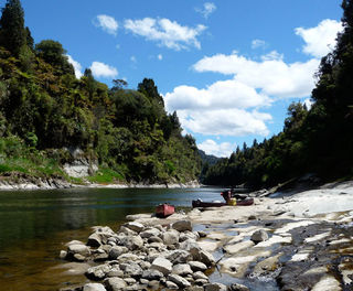 nz western north island whanganui river canoeing adventure