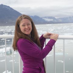 team-in-location-dawn