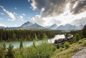 canada rocky mountaineer scenic rail journey rm