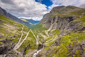 fjord norway trollstigen switchback istk