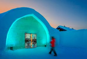 icehotel entrance swedish lapland rth