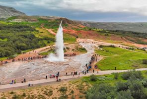 iceland south west strokkur at geysir istk