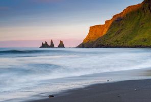 iceland south west vik reynisdrangar sunset do