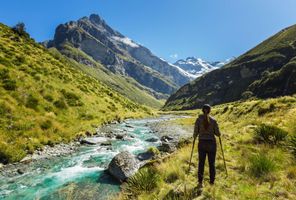 new zealand hiking in mt aspiring national park astk