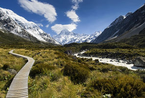 new zealand mt cook hooker valley boardwalk istk