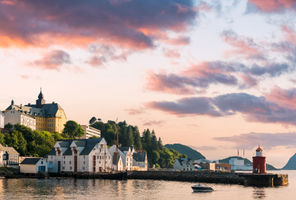 norway fjords alesund harbour istk 1