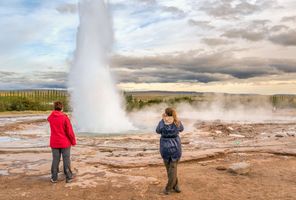 south west iceland geysir watching strokkur erupt rth