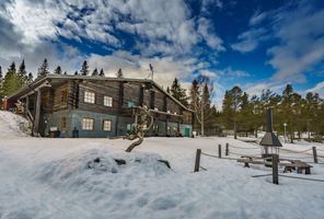 swedish lapland brandonw lodge exterior winter rth