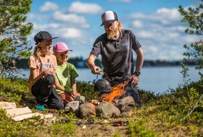 swedish lapland jukkasjarvi wilderness skills guide icehotel ak