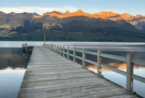 headwaters-eco-lodge-glenorch-wharf-at-dawn