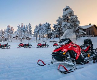 finnish lapland inari snowmobiles