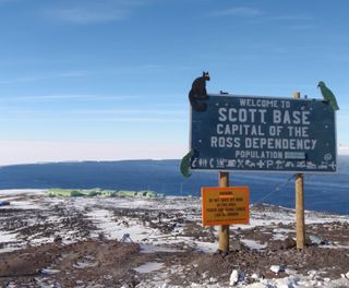 heritage expeditions ross sea scott base 2000x1333 Compressed