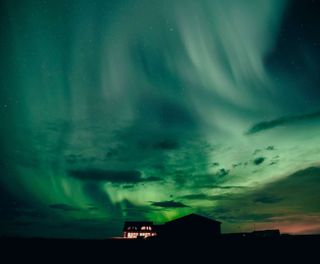 iceland aurora over hotel ranga autumn