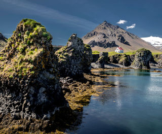 iceland snaefellsnes arnarstapi rock stacks rth