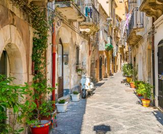 italy ortigia street syracuse old town istk