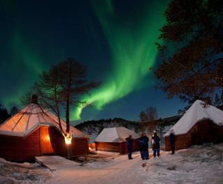 malangen nikka camp with aurora