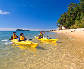 new zealand kayaking abel tasman national park ntt