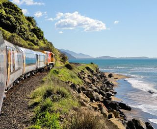 new zealand kiwi rail coastal pacific train cct