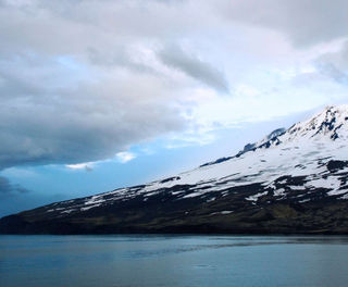 norwegian arctic jan mayen island beerenberg volcano istk