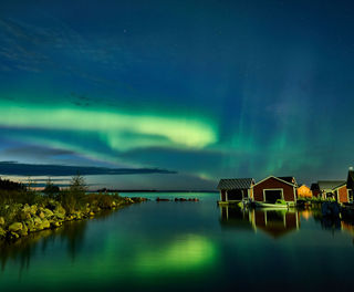 sweden lapland aurora coast brandon lodge gr