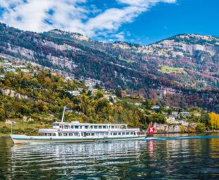 switzerland cruising lake lucerne luis astk