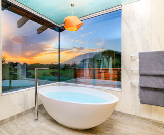 hapuku-lodge-bath