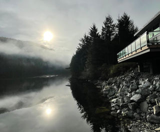 spirit-bear-lodge-balcony