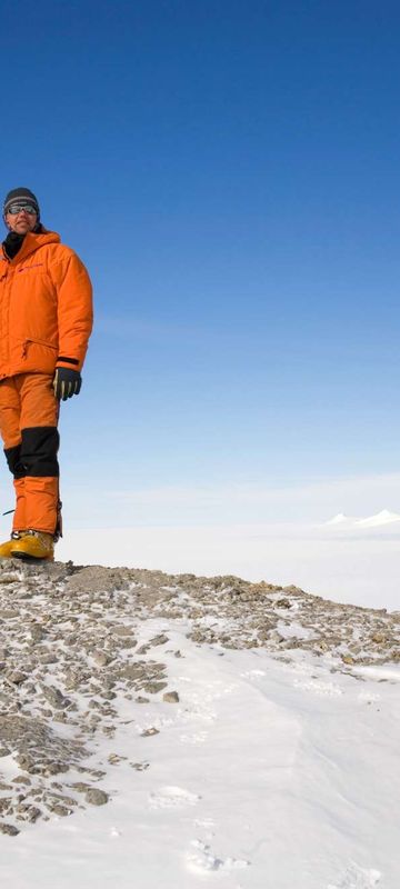 antarctica interior viewpoint near unon glacier ani