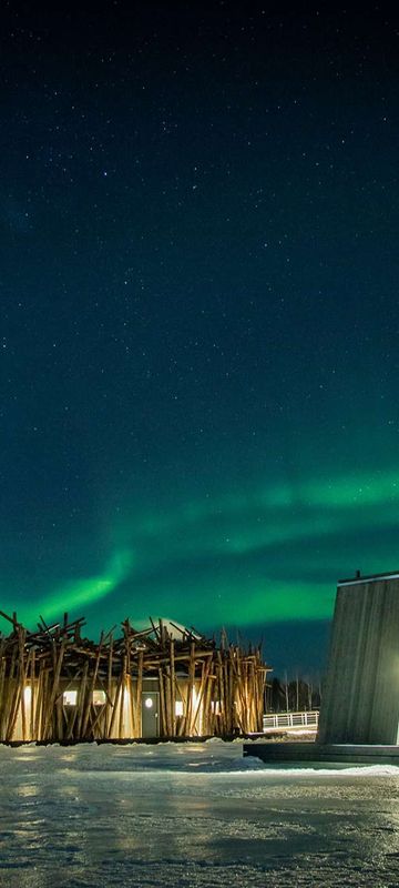 arctic bath aurora sky johan jansson