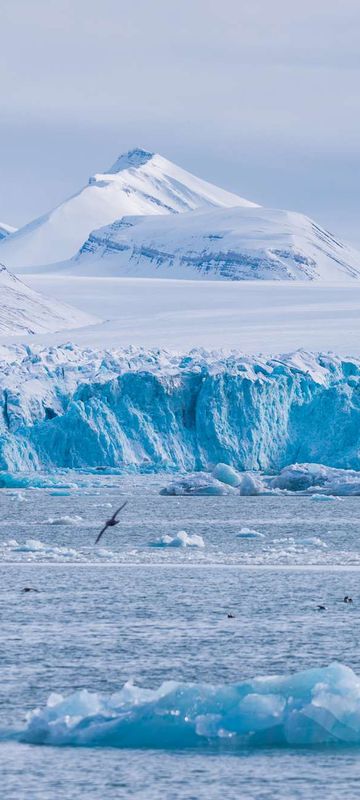 arctic glacier front near longyearbyen spitsbergen istk