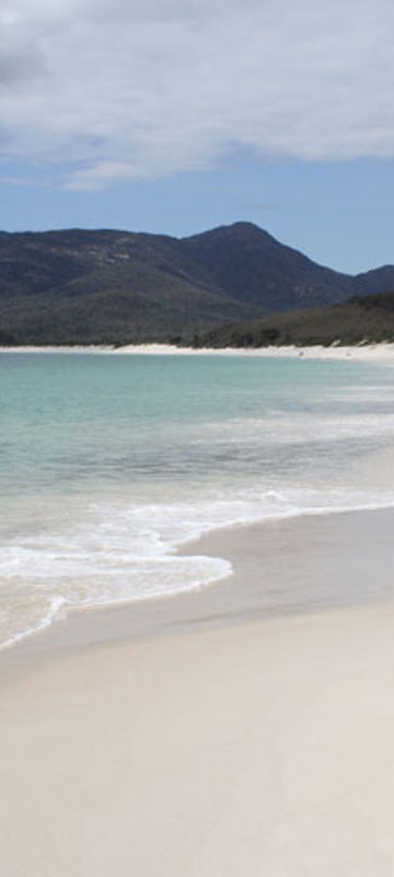 australia tasmania wineglass bay beach tt