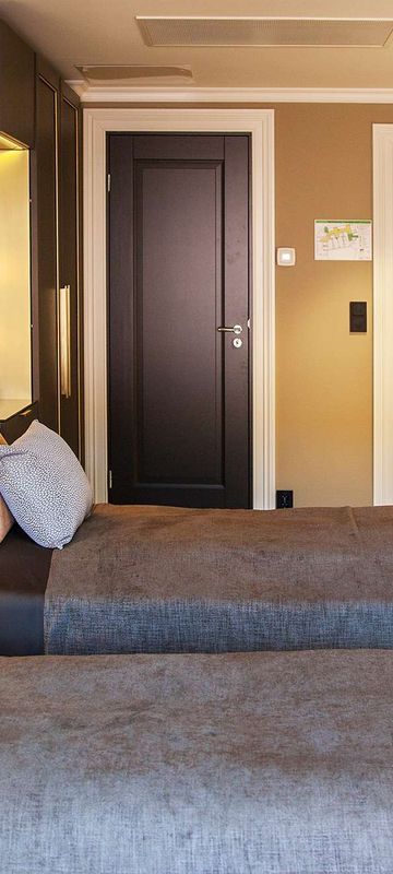 bergen opus xvi twin room