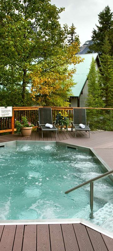 british columbia emerald lake lodge hot tub deck