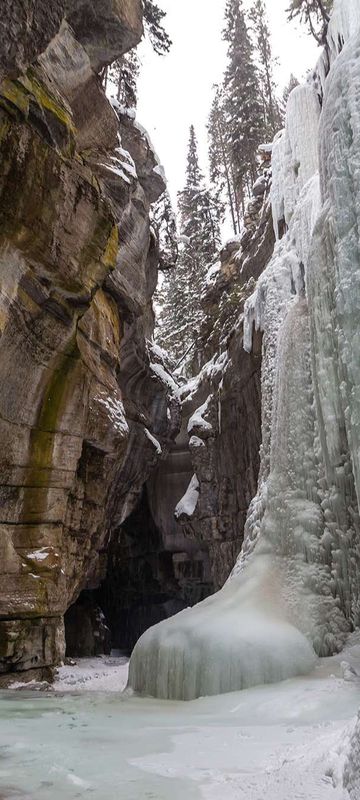 canada maligne canyon jasper istk