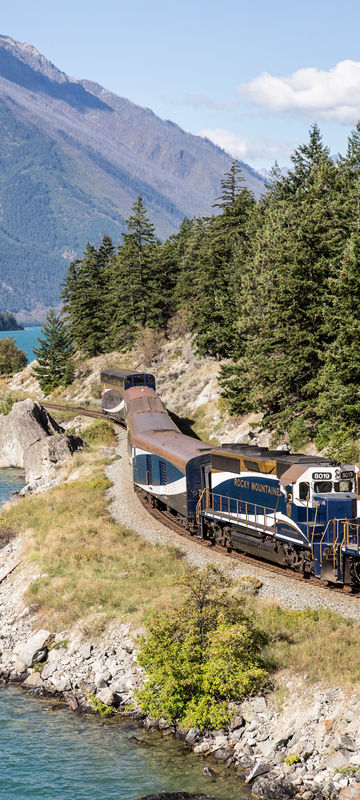 canada rocky mountaineer train2 rm