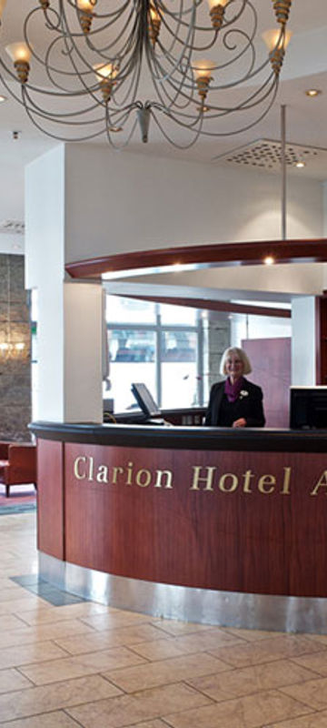 clarion admiral bergen lobby