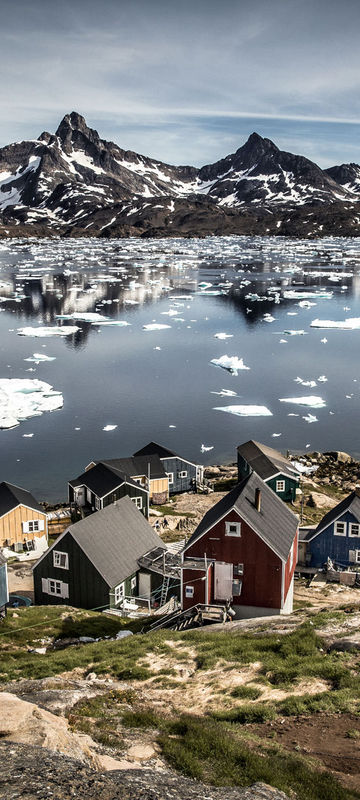 east greenland summer in tasiilaq vg