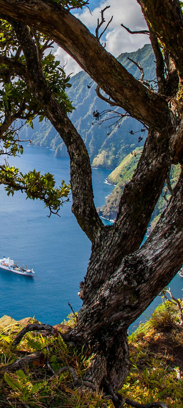 french polynesia marquesas ship in bay aranc