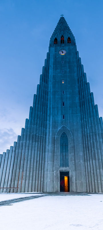 iceland reykjavik hallgrimskirkja winter istk