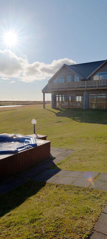 iceland south west hotel ranga rear hot tub sunburst