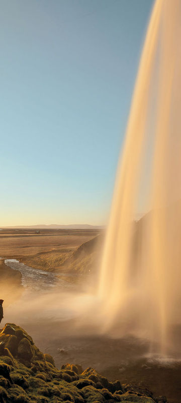 iceland south west seljalandsfoss spring gte