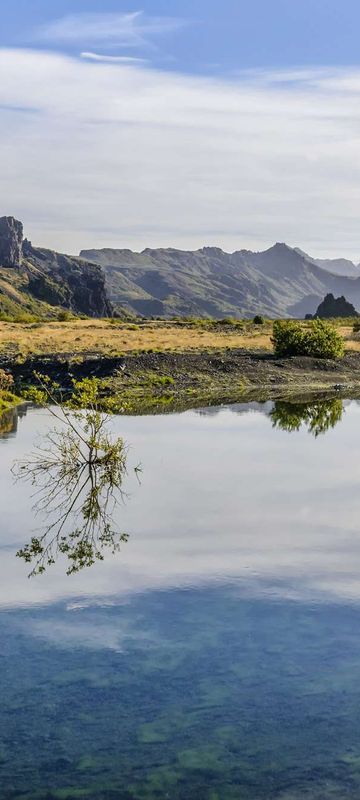 iceland thorsmork mountains reflected in river istk