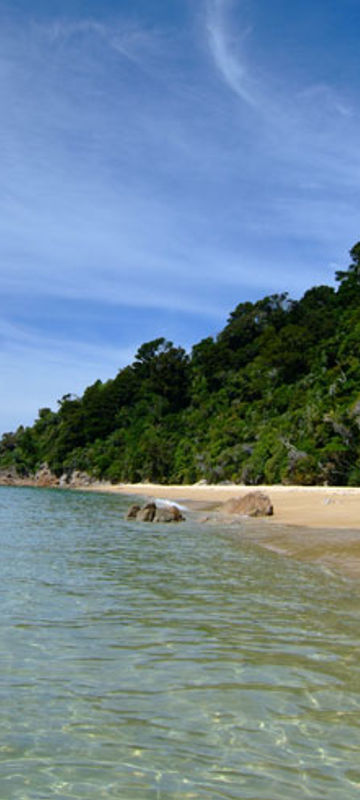 new zealand abel tasman waiharokeke bay ln