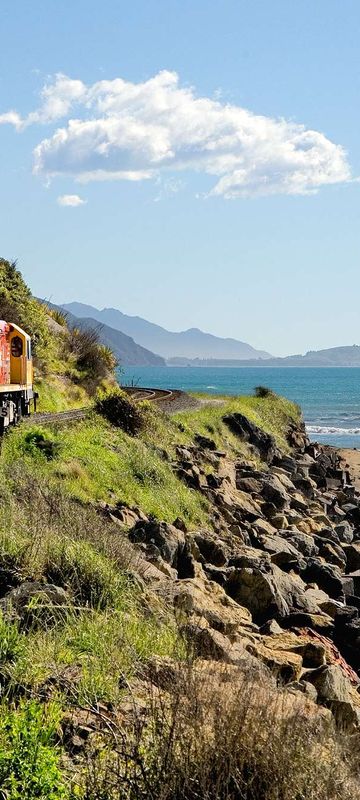 new zealand kiwi rail coastal pacific train cct