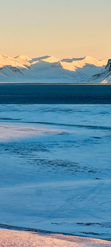 svalbard snowmobile to elveneset htgrtn