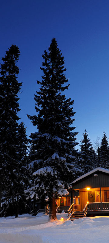 sweden lapland cabin exteriors brandon lodge