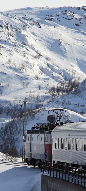 train from narvik to kiruna winter cs