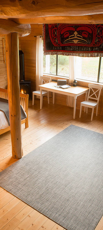 tweedsmuir park lodge grizzly chalet interior tpl