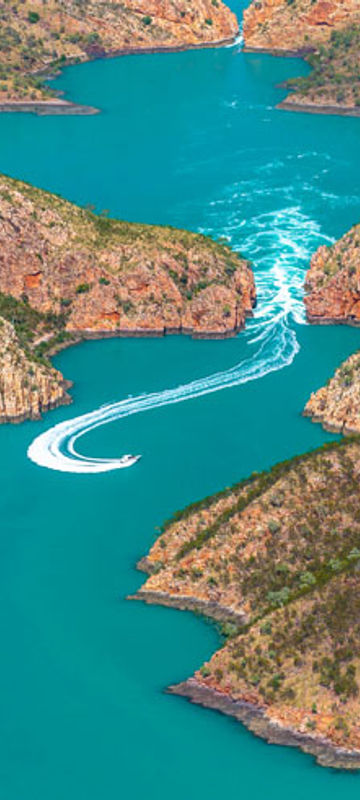 western australia horizontal waterfalls ariel view twa